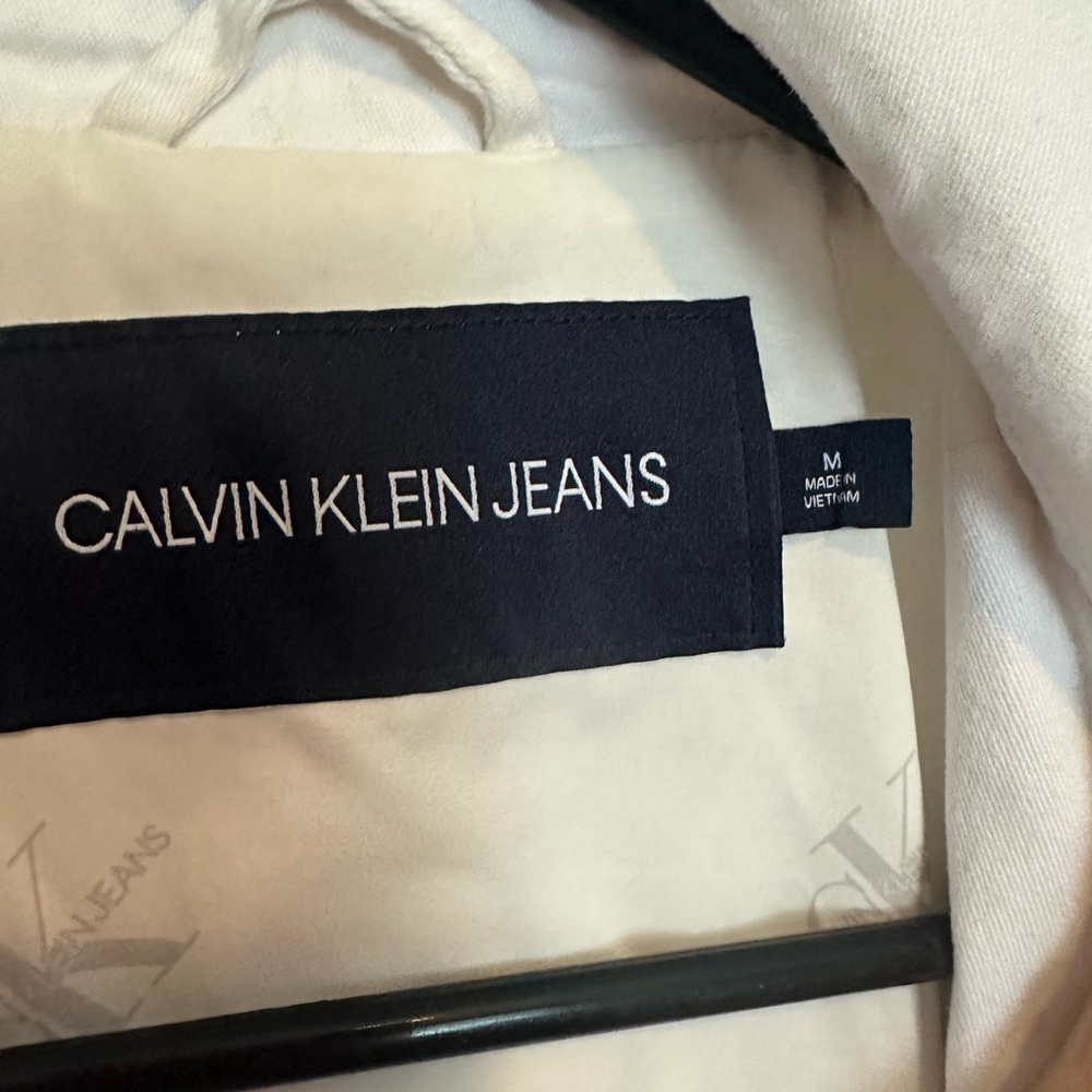 Calvin Klein Jeans Cropped White Moto Jacket, size M - Picture 9 of 13